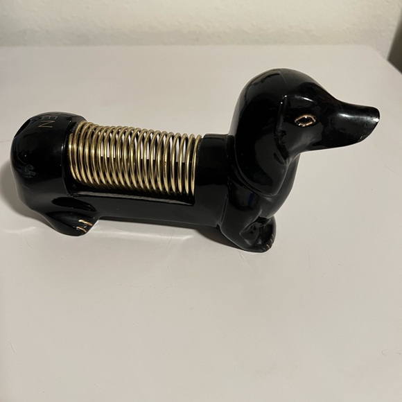 Anthropologie Black and Gold Dachshund Dog Letter Holder - Picture 6 of 9